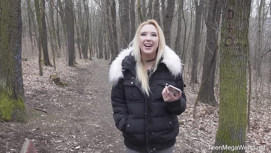 Blonde easily lude to hardcore sex