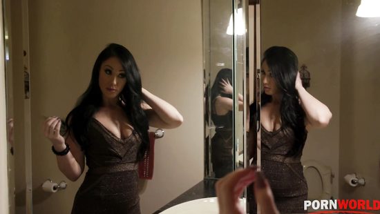 Cheating leads to camshots