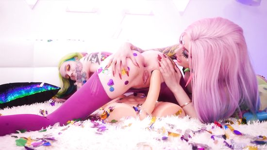 My girlfriend's a porn star