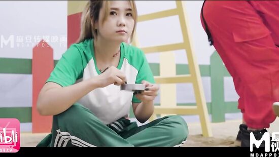 The squid game: biscuit challenge - porn parody