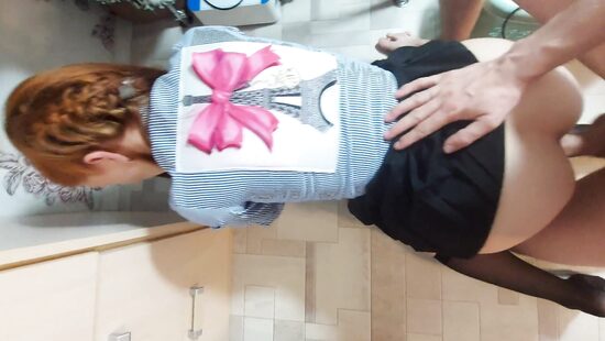 The redhead has no soul, but her mouth and pussy are working