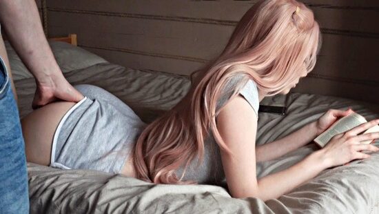 Reading and sex is the perfect way to train concentration