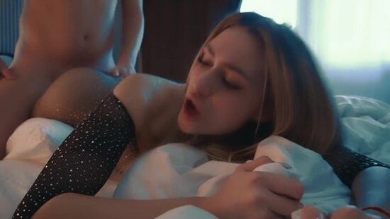 Blowjobs and sex replace breakfast after the alarm clock