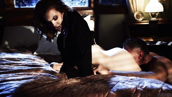 To spoil an unfaithful spouse here and now