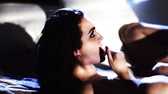 To spoil an unfaithful spouse here and now