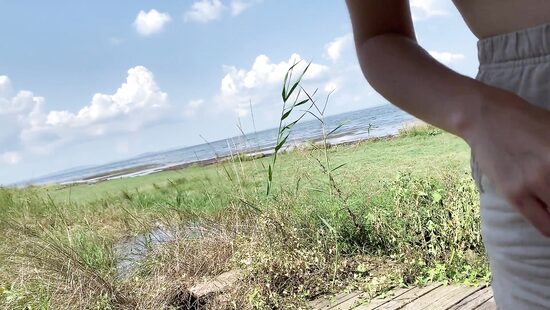 It's nice in the countryside in summer, girls give you blowjobs