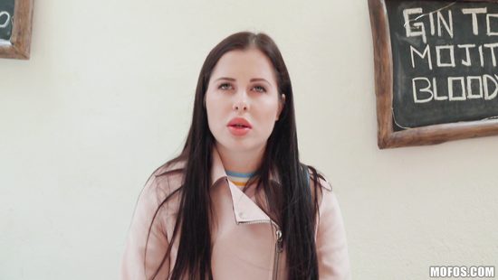 Amateur brunette fucking stranger for money