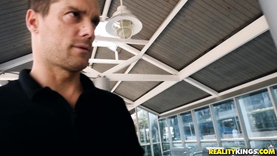 Busty blonde in random amateur cam shag