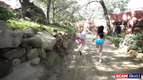 Whores get cock to spice things up