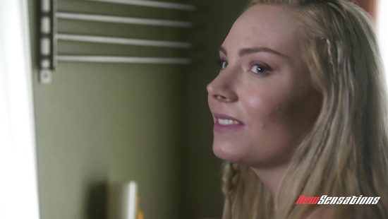 Blonde treating herself to a cum delicacy