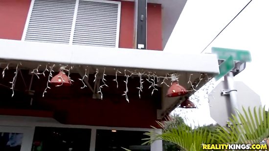 Insolent blonde gets picked up for sex