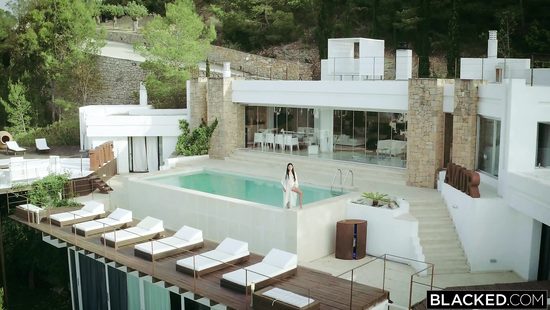 Black dude rams gorgeous teen by the pool