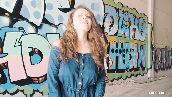 Public hard sex after she gets cash