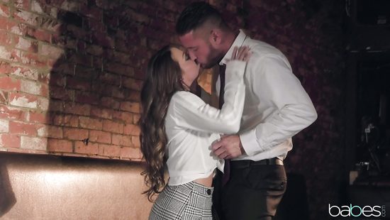 Merciless couch sex after she throats