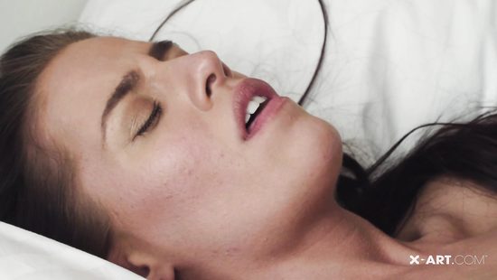 Morning sex for his thin beauty