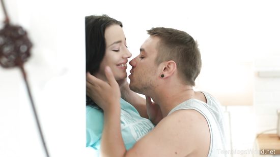 Appealing brunette leaves stepbrother bang her