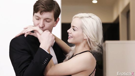 Elegant blonde spreads for the biggest dick