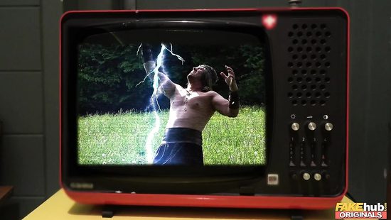 Excellent nude sex for a hot amateur on fire