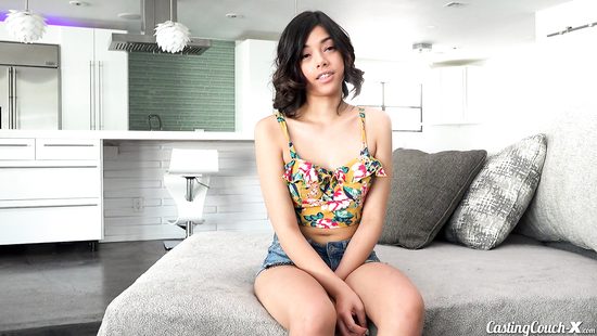 Amateur filmed putting white inches in her cunt