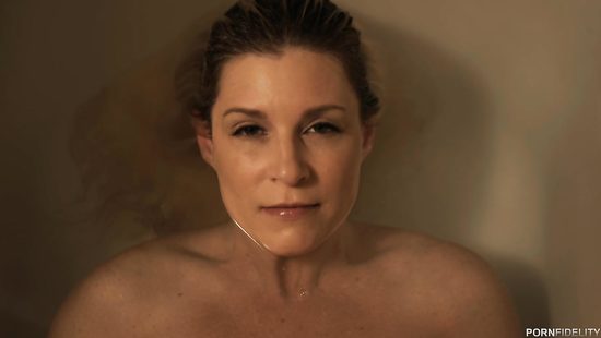 Hard sex on the couch with stepmom