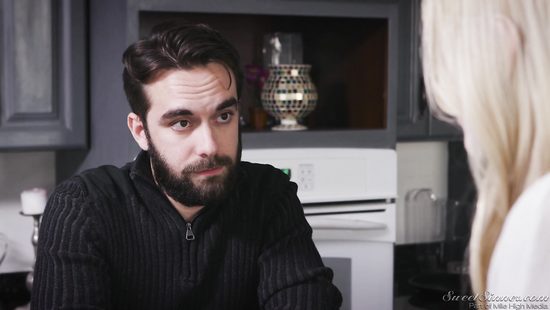 Deep facial after some great office porn