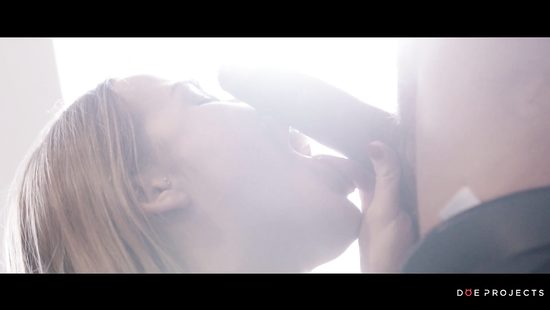 Boyfriend gives her the dick in strong manners