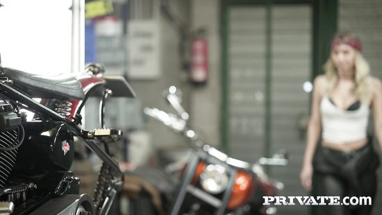 Natalia Starr gets her dose on the bike