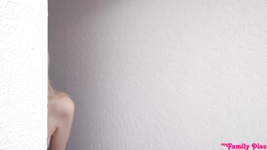 Appealing blondes share their first threesome