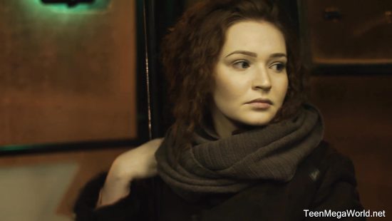 Bedroom passion after she throats some