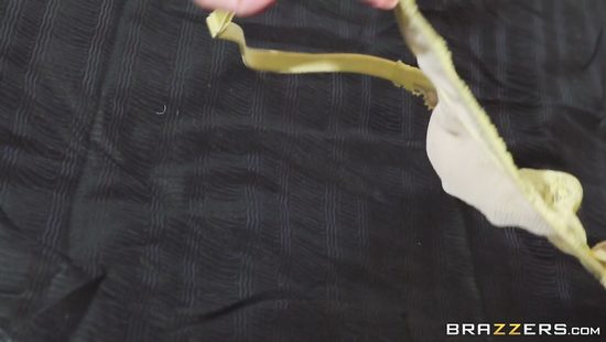 Smashing blonde cougar devours younger dick