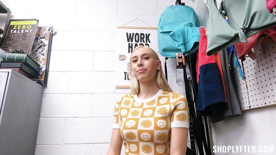 Honest thief Kate Lavely