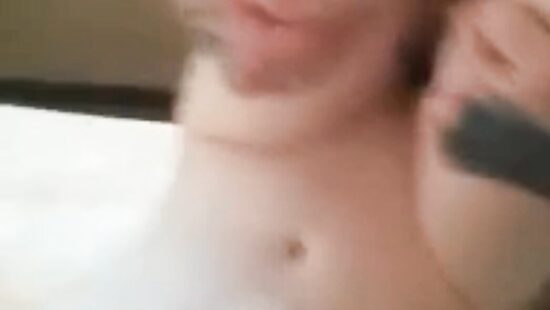 Ещё один видосик с участием подруги.