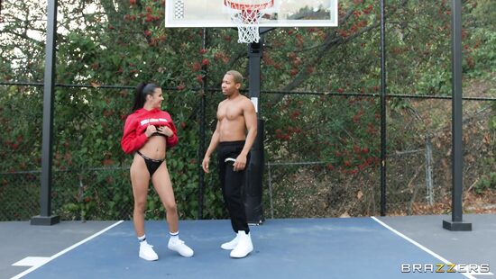 Work your dick for the Latin pussy