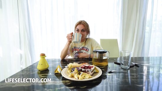 Money can't stop love