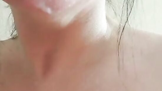 Наканчал в рот