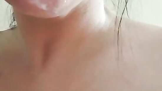 Наканчал в рот