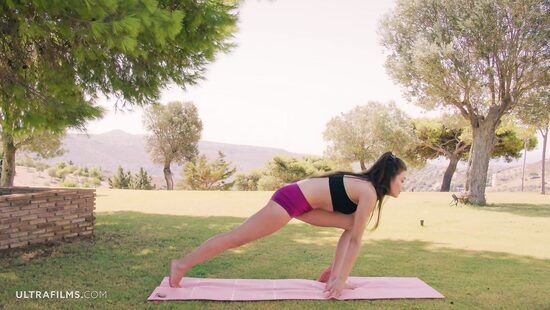 Afternoon asana and immersion in the self