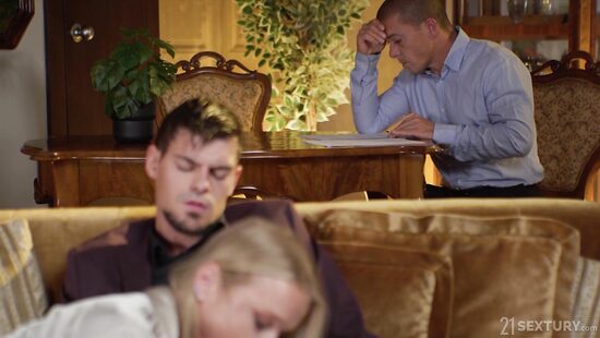 Four-wheel drive pulsation