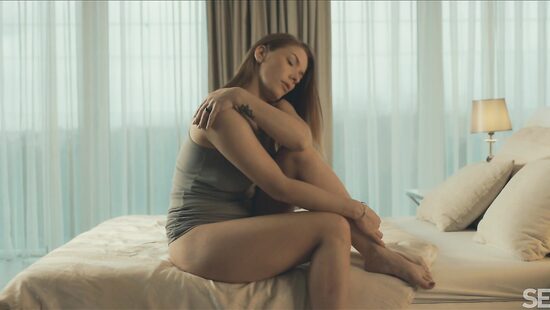 Passionate desires are reflected in the mirror