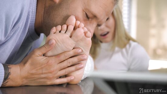 Candy, her legs and her love of anal sex