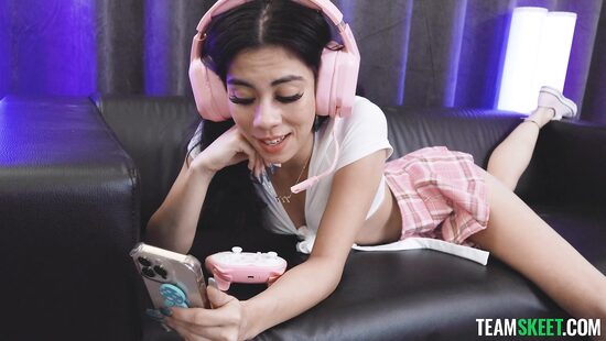 A reaction from a porn star causes an erection