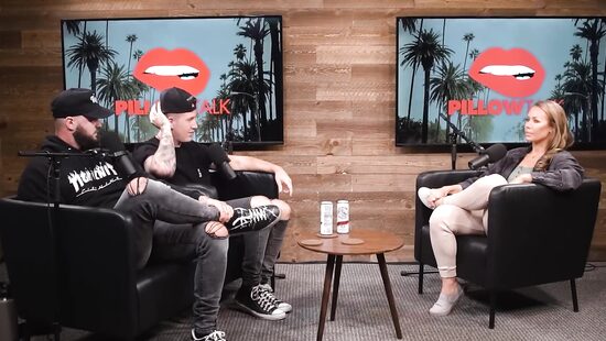 Pillow Talk podcast: Nicole Aniston.