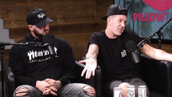 Pillow Talk podcast: Nicole Aniston.