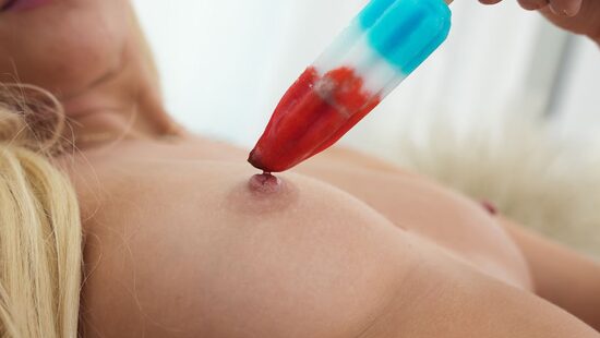 Ice cream on the body will attract attention