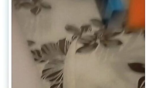 Играюсь с киской