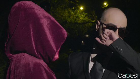 Sensual babe rides cock in plain bondage