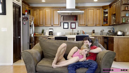 Blonde mom shares cock with stepdaughter