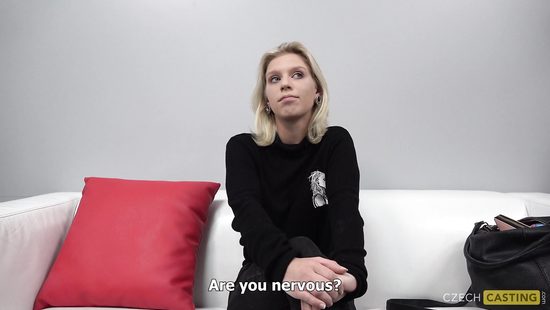 Amateur undresses during casting