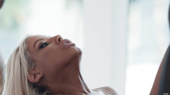 Black dude rams Latina woman in merciless XXX