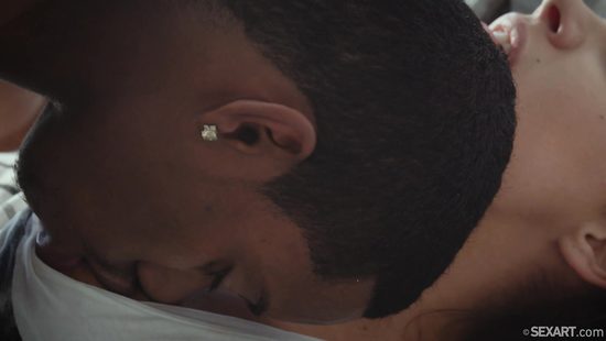 Stunning morning sex with a black lover